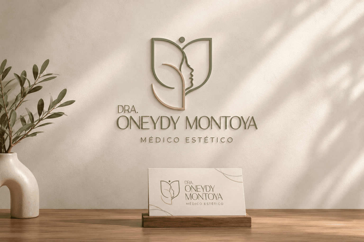 Branding e identidad de marca Dra. Oneydy Montoya, médico estético, por Koyopa Studio